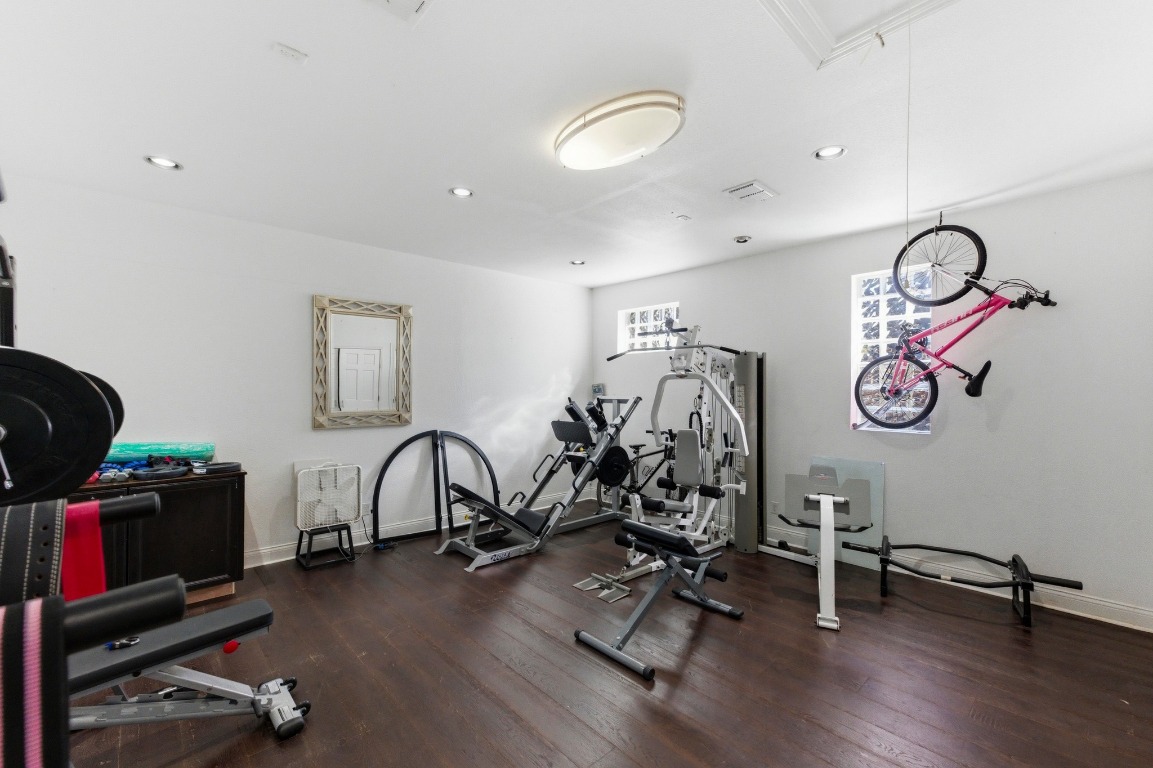 6405 Aden Lane Austin, TX 78739 - Photo 29 of 38 Full gym in garage