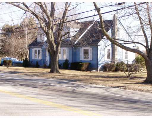 397 Market Street Warren, RI 02885 - Photo 1 of 1 Exterior Front.