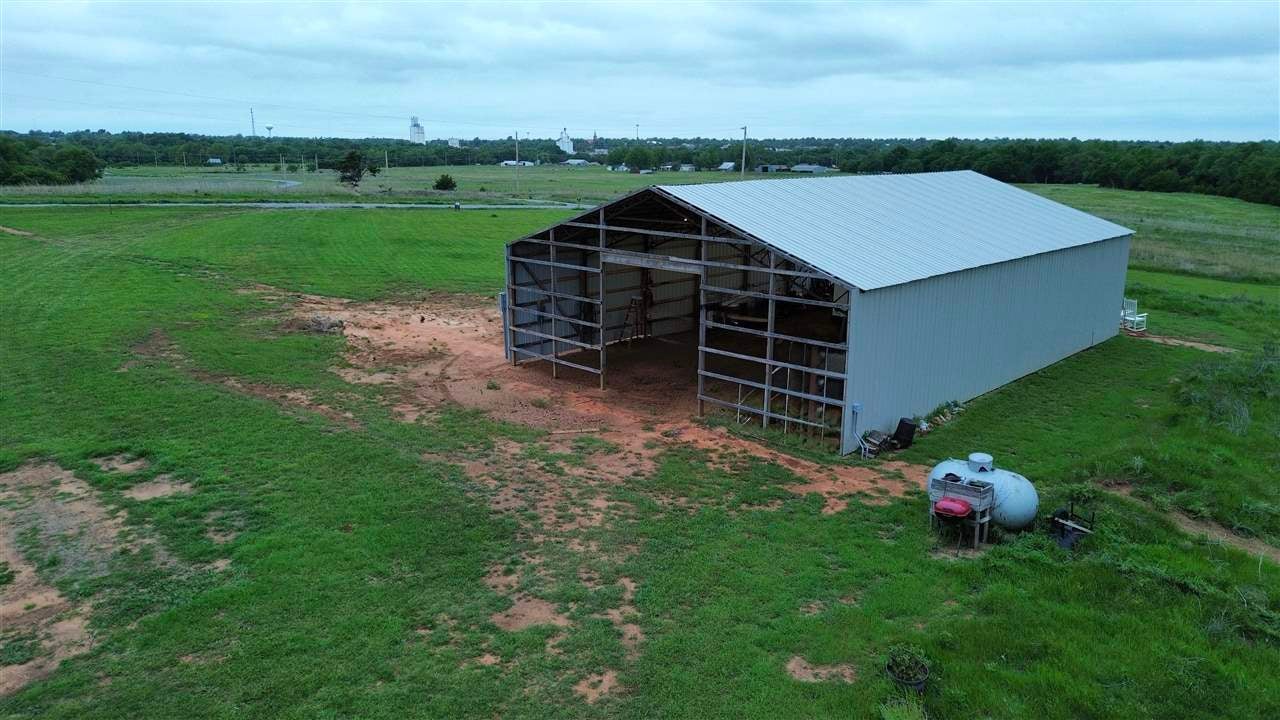 47 Stone Hill Way Perry, OK 73077 - Photo 10 of 15 Gallery Image 10