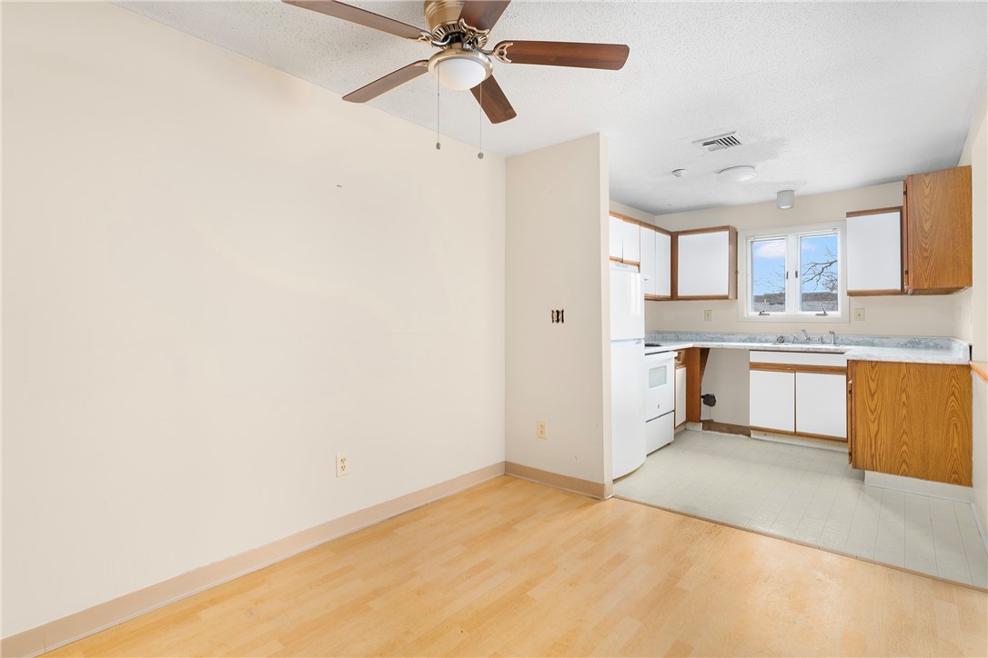 728 Beverage Hill Avenue, Unit 35 Pawtucket, RI 02861 - Photo 5 of 13