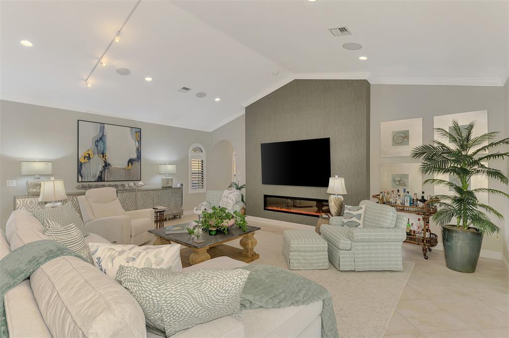 256 Pensacola Road Venice, FL 34285 - Photo 17 of 100