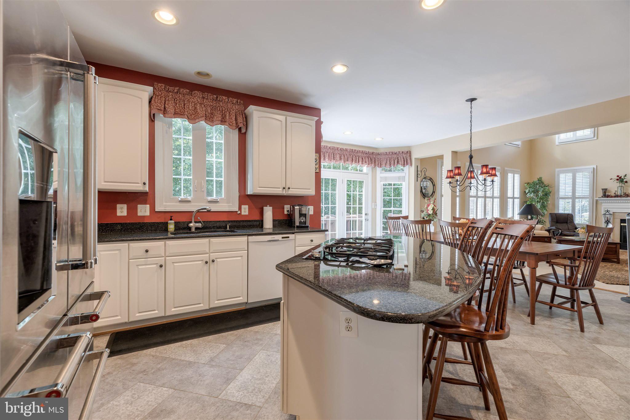 7375 Hunters Oak Court Springfield, VA 22150 - Photo 11 of 61 Kitchen
