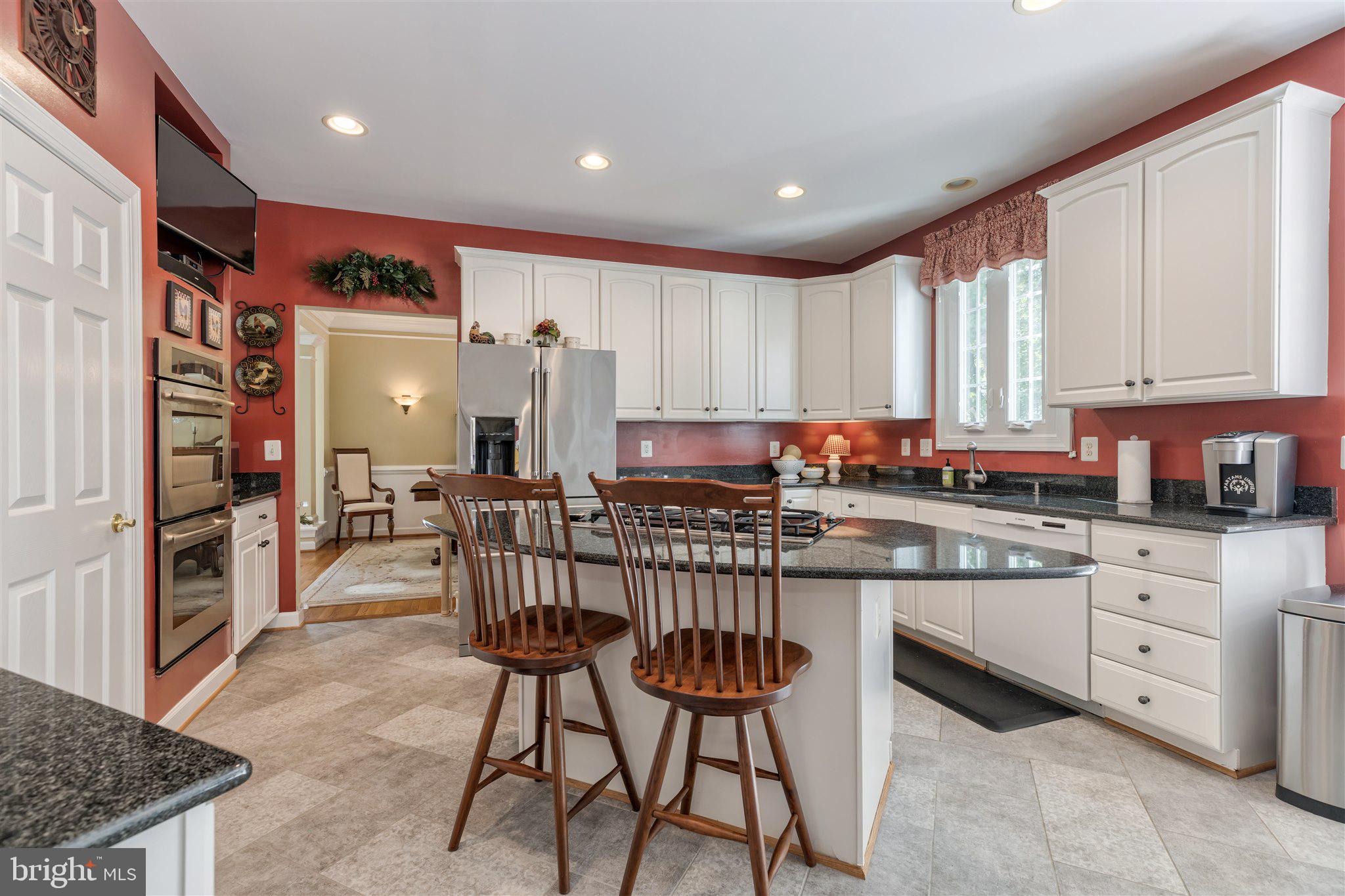 7375 Hunters Oak Court Springfield, VA 22150 - Photo 12 of 61 Kitchen