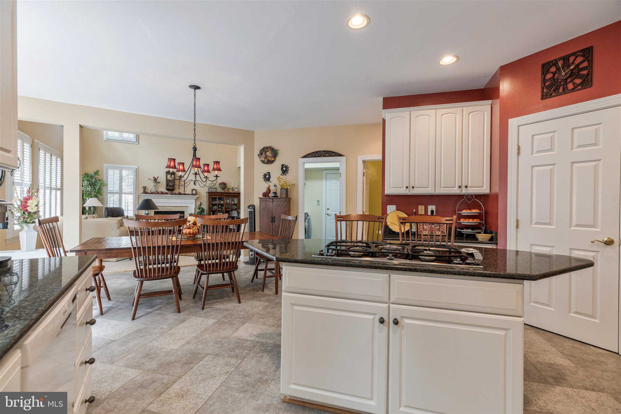 7375 Hunters Oak Court Springfield, VA 22150 - Photo 14 of 61 Kitchen
