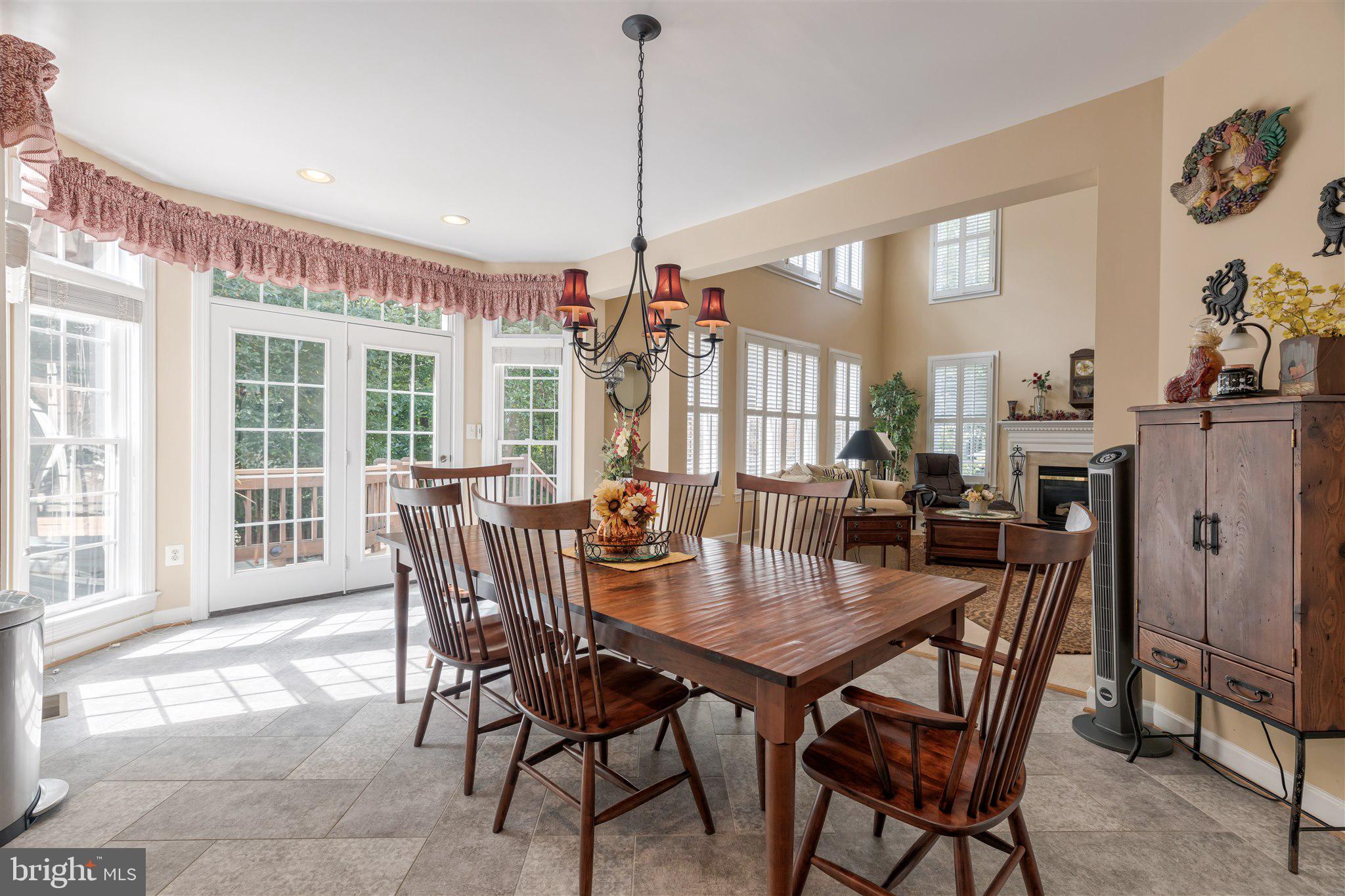 7375 Hunters Oak Court Springfield, VA 22150 - Photo 16 of 61 Breakfast Area