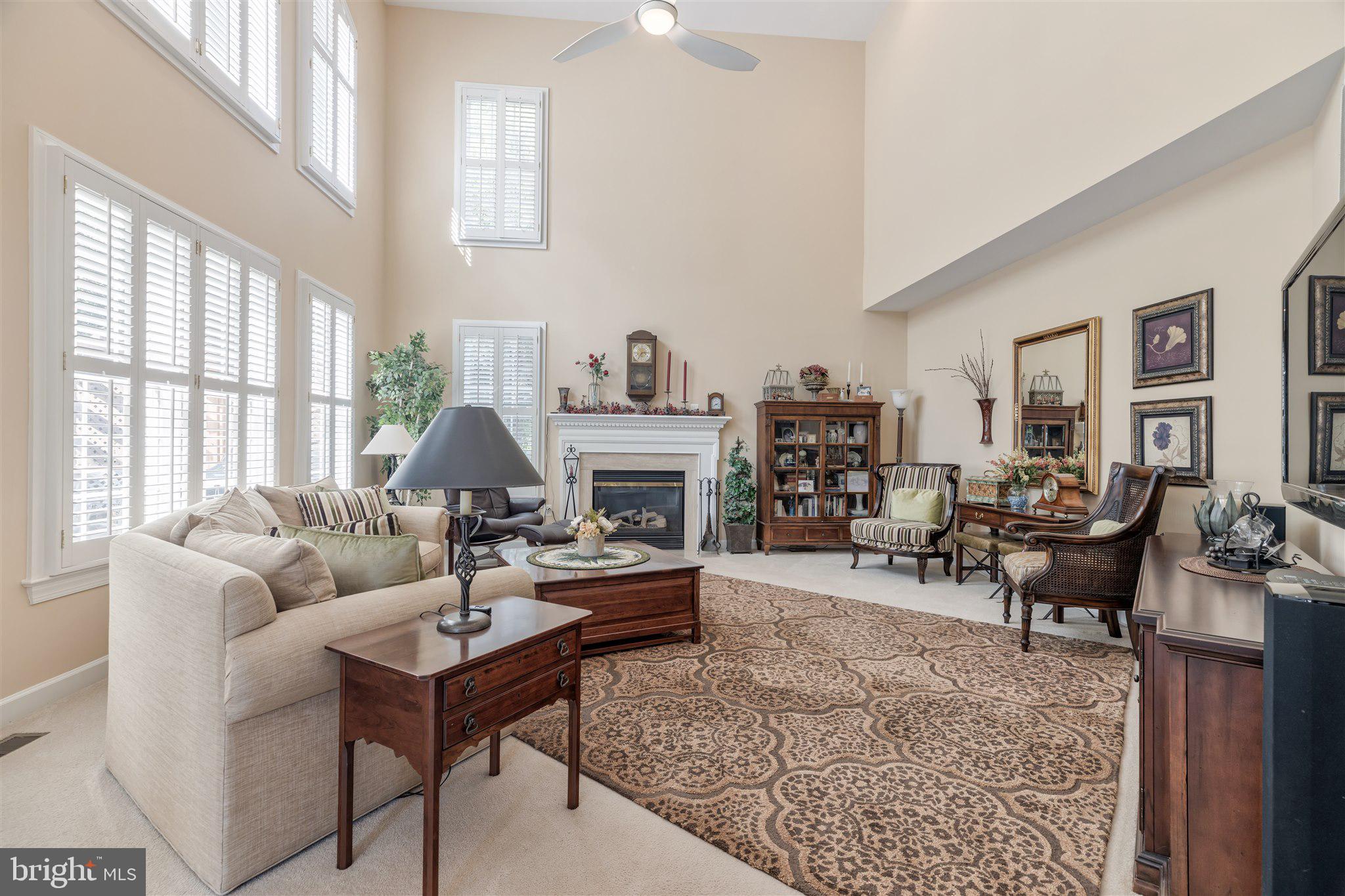 7375 Hunters Oak Court Springfield, VA 22150 - Photo 21 of 61 Family Room