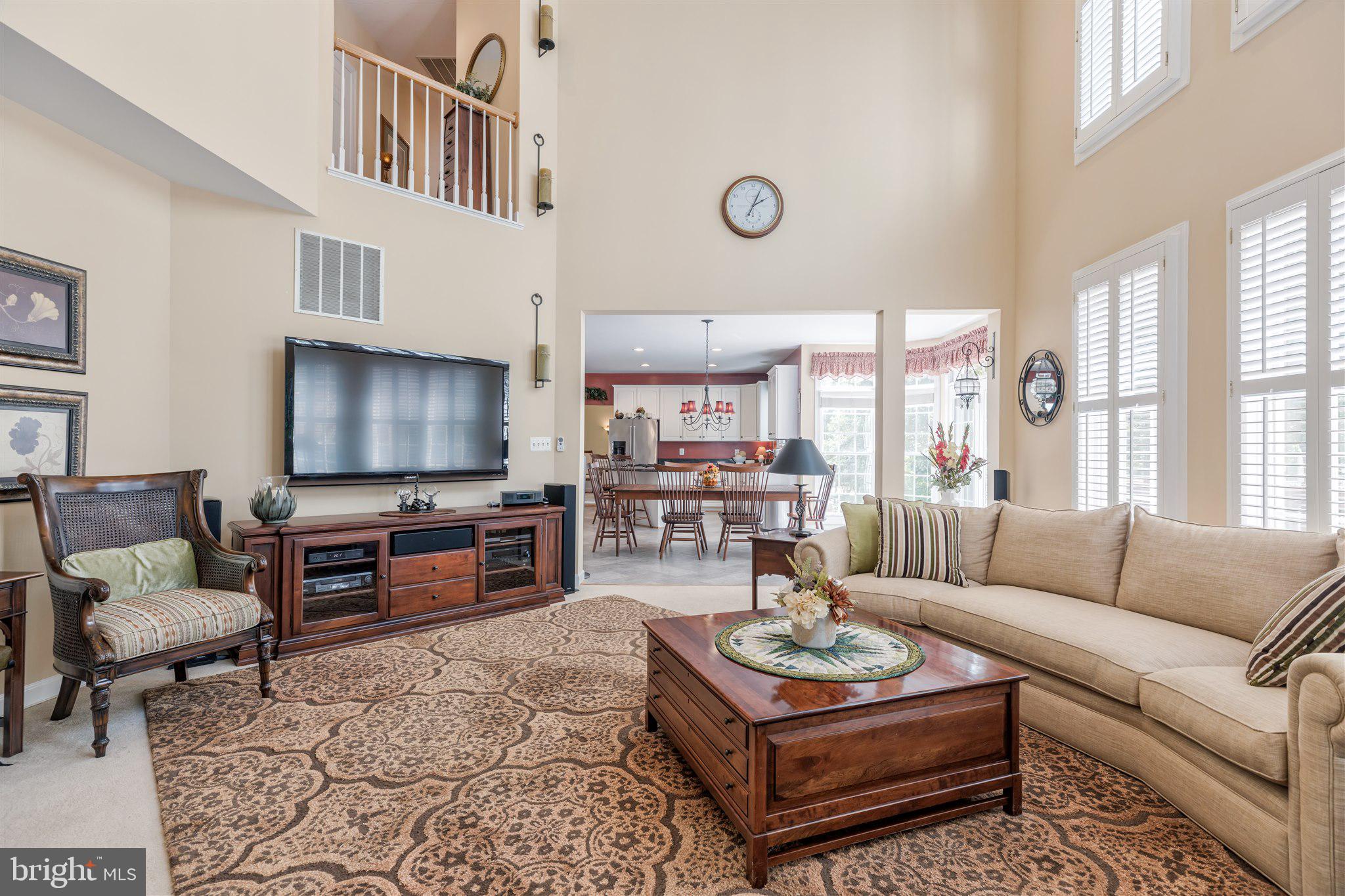 7375 Hunters Oak Court Springfield, VA 22150 - Photo 24 of 61 Family Room