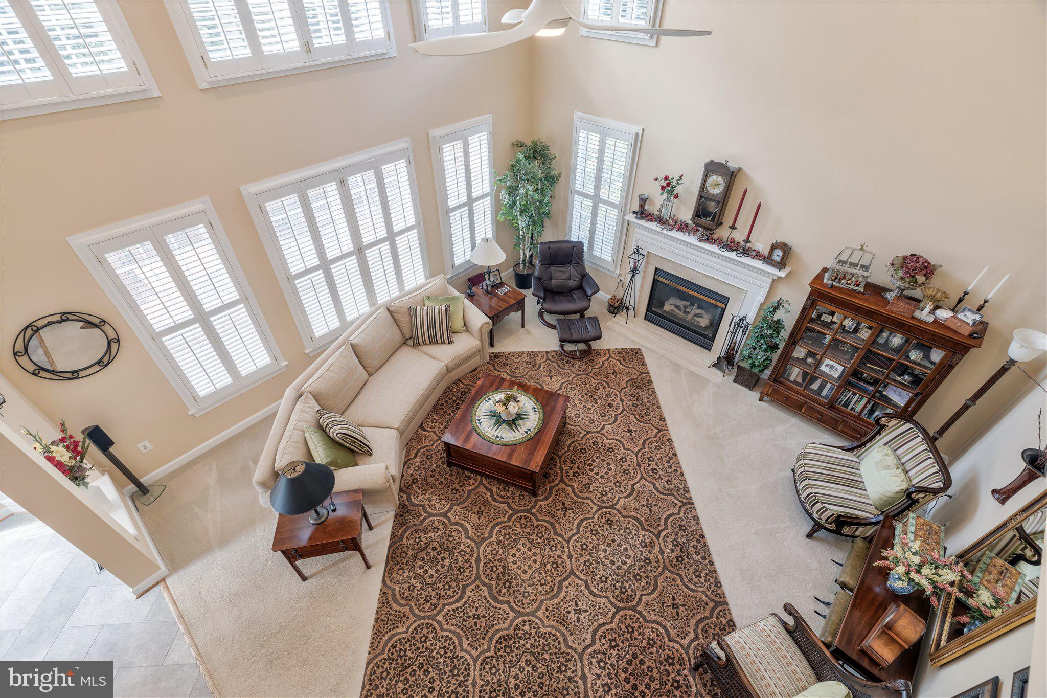 7375 Hunters Oak Court Springfield, VA 22150 - Photo 26 of 61 View into Family Room