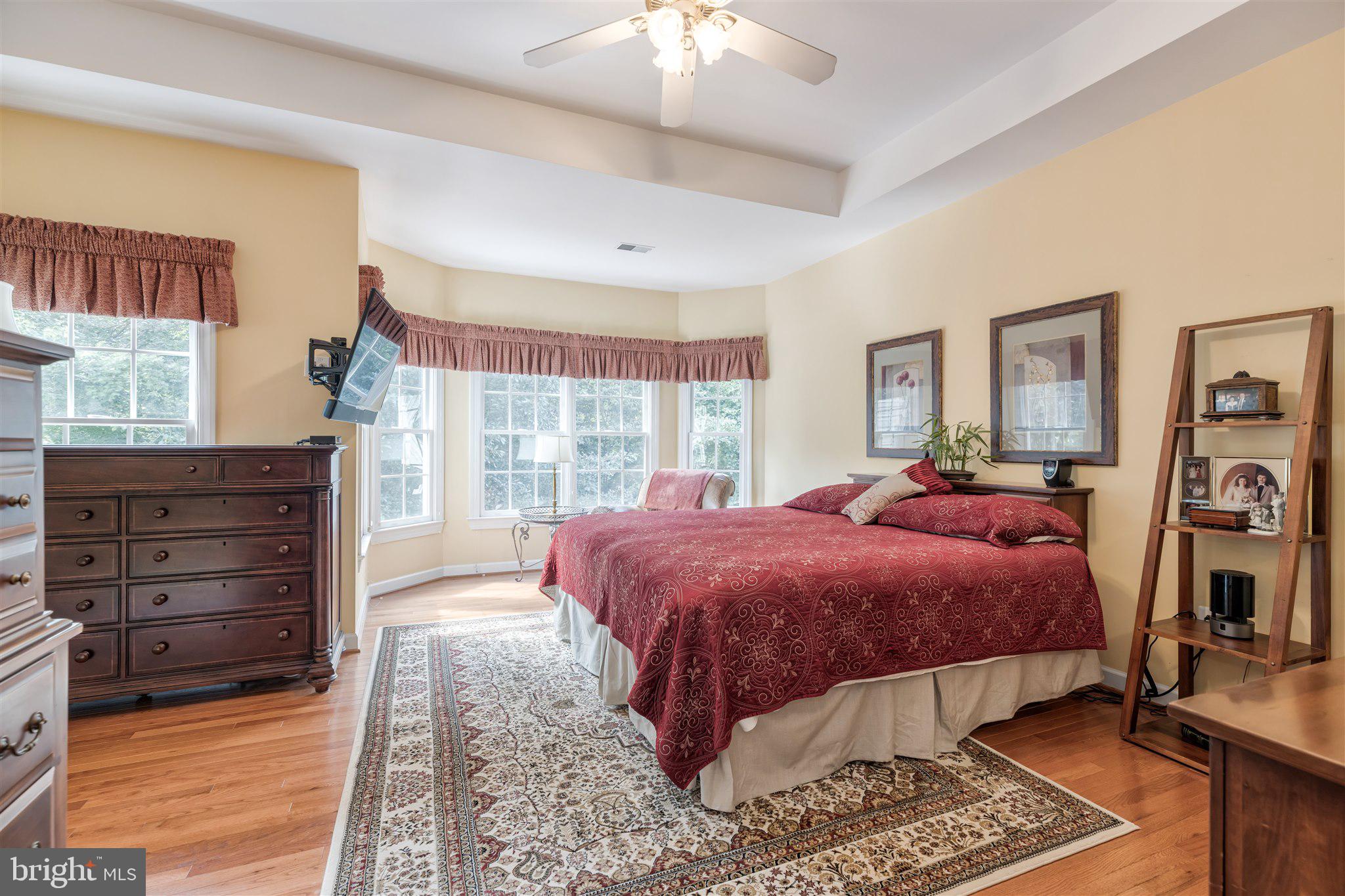 7375 Hunters Oak Court Springfield, VA 22150 - Photo 29 of 61 Master Bedroom