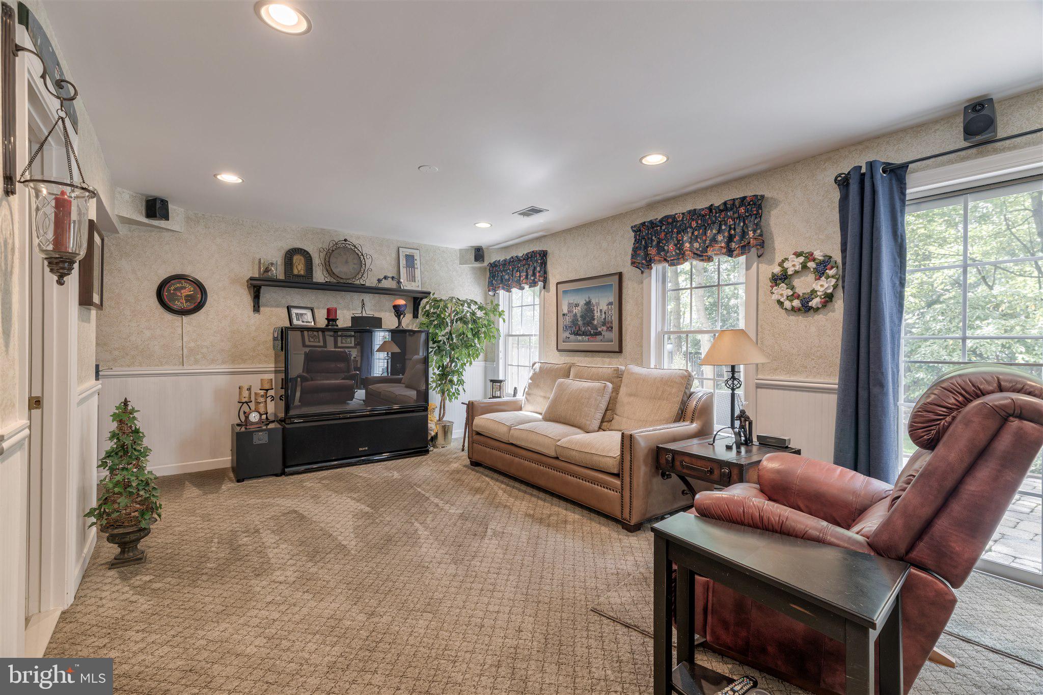 7375 Hunters Oak Court Springfield, VA 22150 - Photo 48 of 61 Rec Room