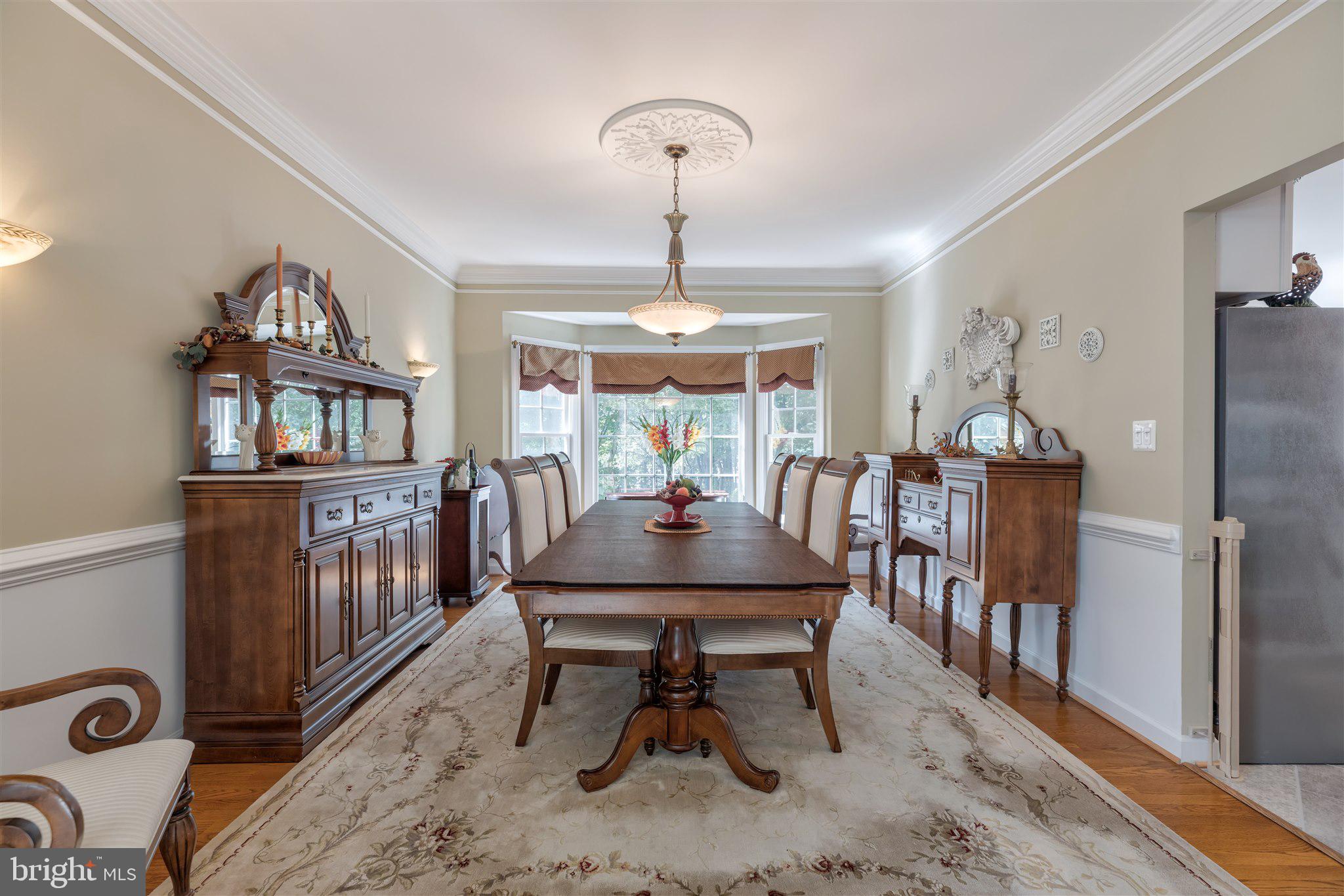 7375 Hunters Oak Court Springfield, VA 22150 - Photo 8 of 61 Dining Room