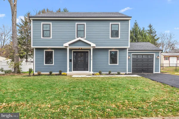 $995,000 | 215 North Franklin Street, Doylestown, PA 18901