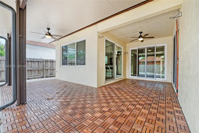 en empty room with windows