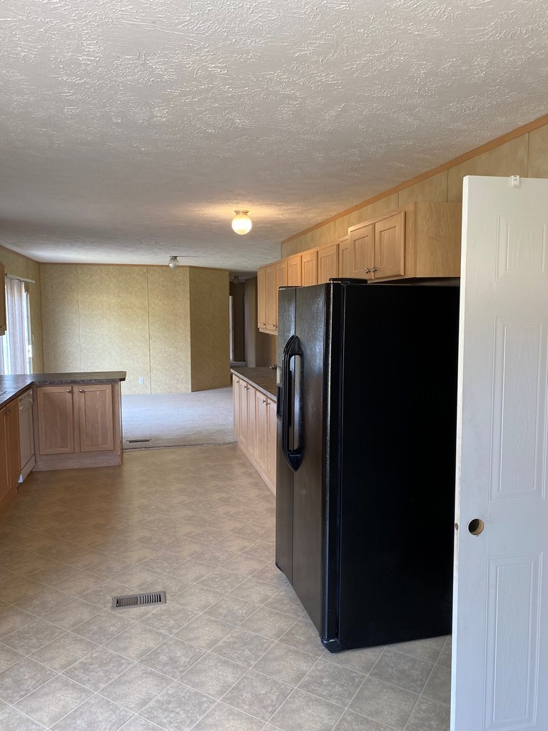 175 Fairview Road Athens, TN 37303 - Photo 29 of 46 a view of a livingroom with a refrigerator