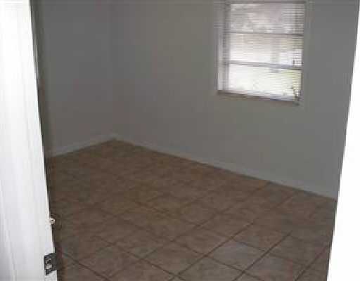 130 Engle Road Lake Worth, FL 33461 - Photo 6 of 8 Additional Photo
