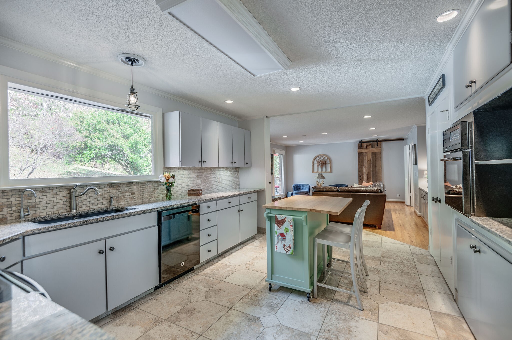 6632 Ellesmere Road Nashville, TN 37205 - Photo 16 of 34 Gallery Image 16