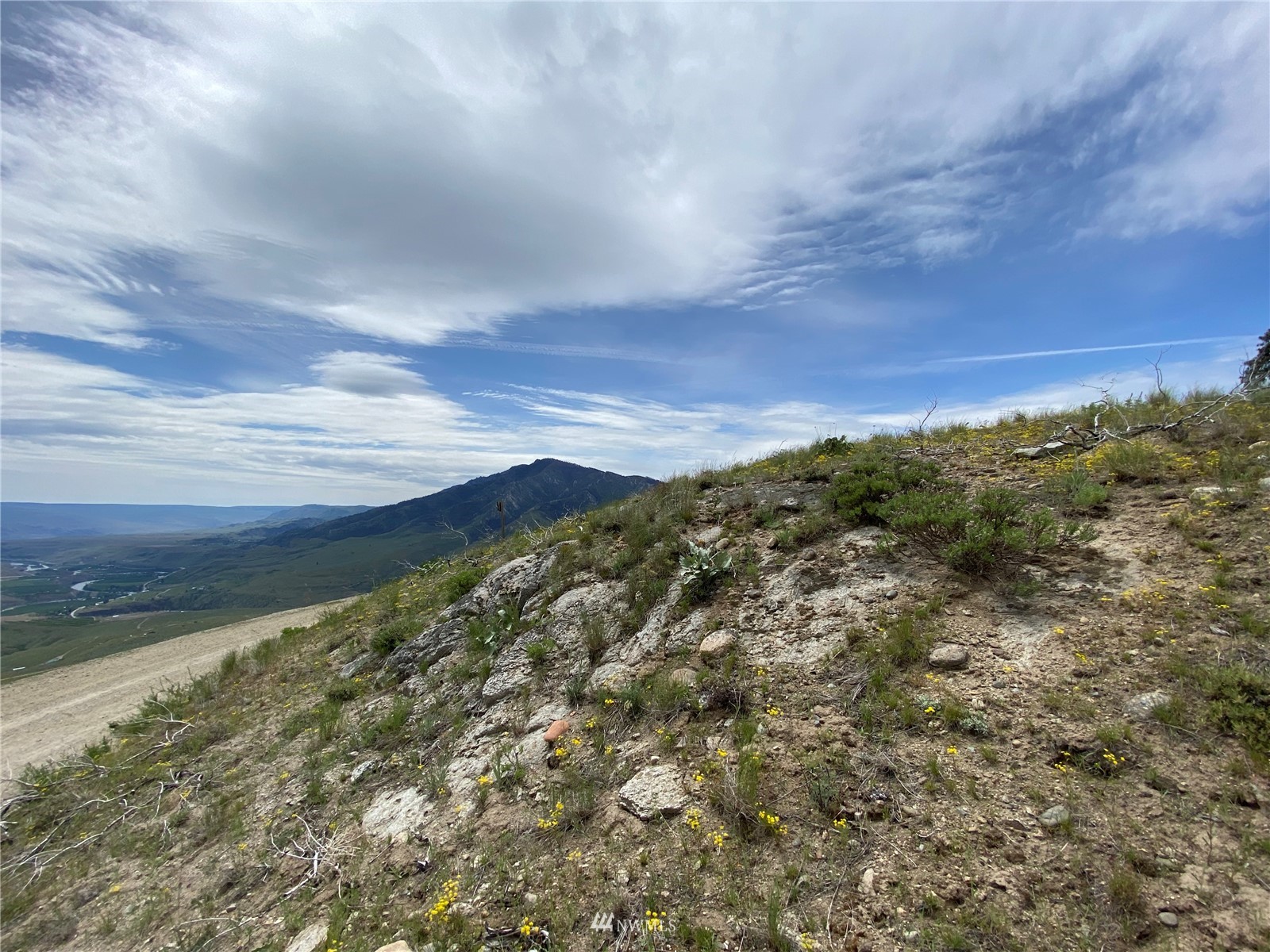 0 Sky Ridge Road Pateros, WA 98846 - Photo 31 of 39 a view of an outdoor space with mountain view