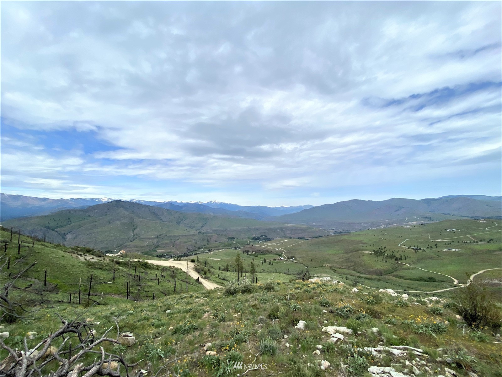 0 Sky Ridge Road Pateros, WA 98846 - Photo 4 of 39 a view of mountain with lake view