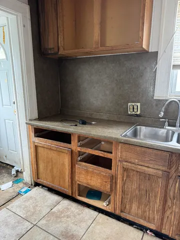 $16,500 | 1101 West Rankin Street, Flint, MI 48504