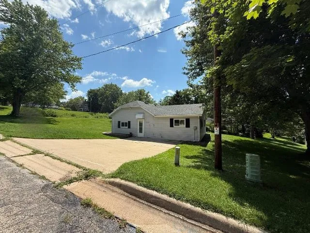 $245,000 | 10969 Brigham Avenue, Blue Mounds, WI 53517