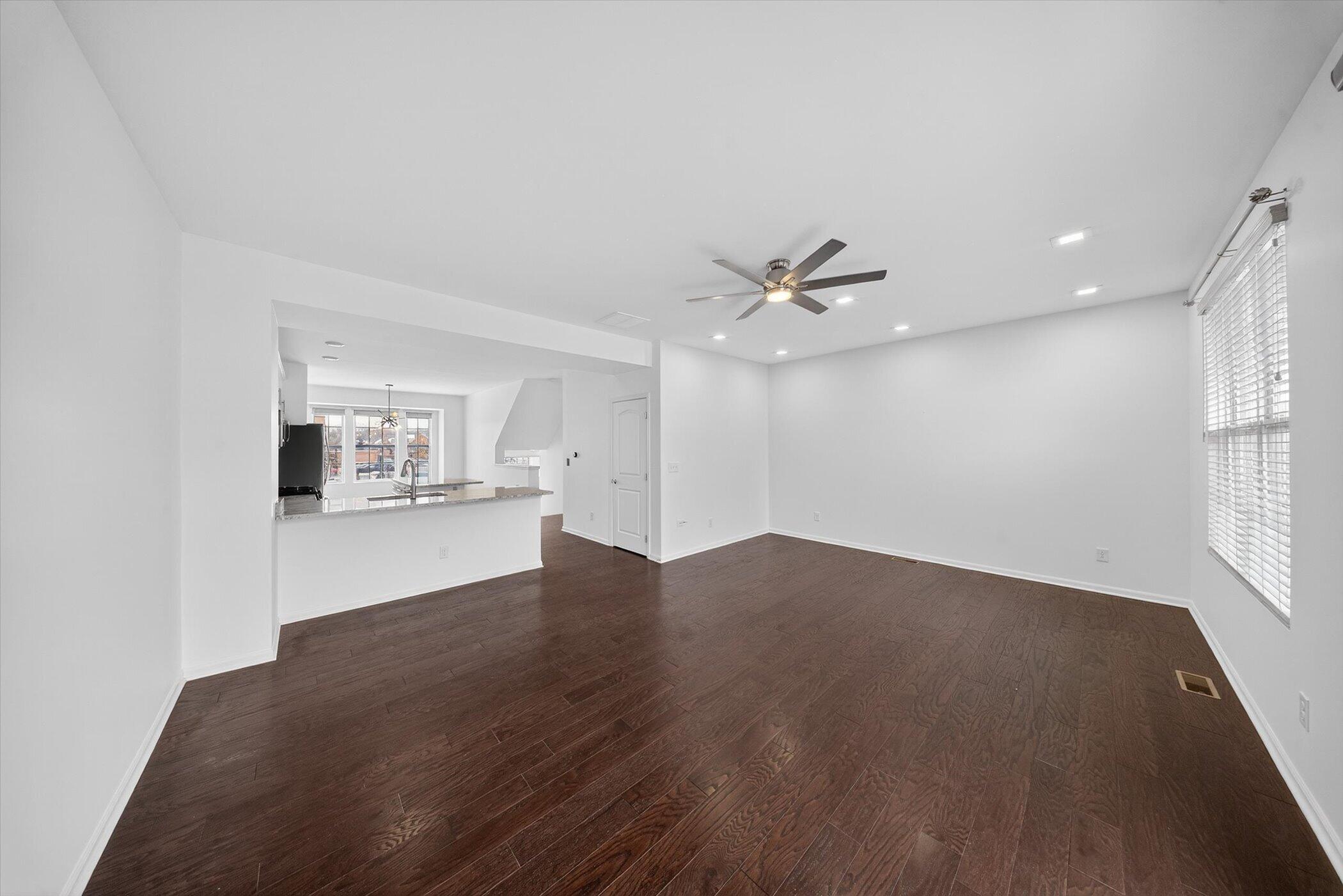 49527 Lantern Way Canton, MI 48188 - Photo 5 of 23 04-49527 Lantern Wy Canton Township-Wind