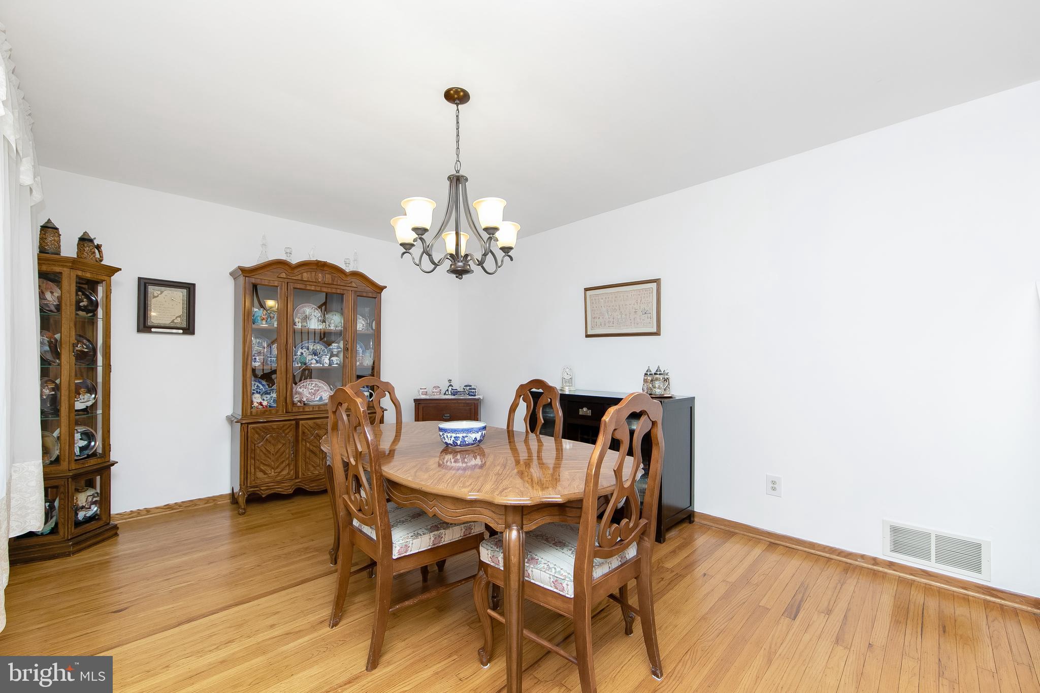 11 Heritage Road Marlton, NJ 08053 - Photo 19 of 36