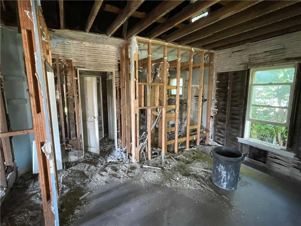 1470 Jonesville Road Columbus, IN 47201 - Photo 4 of 4 Gallery Image 4