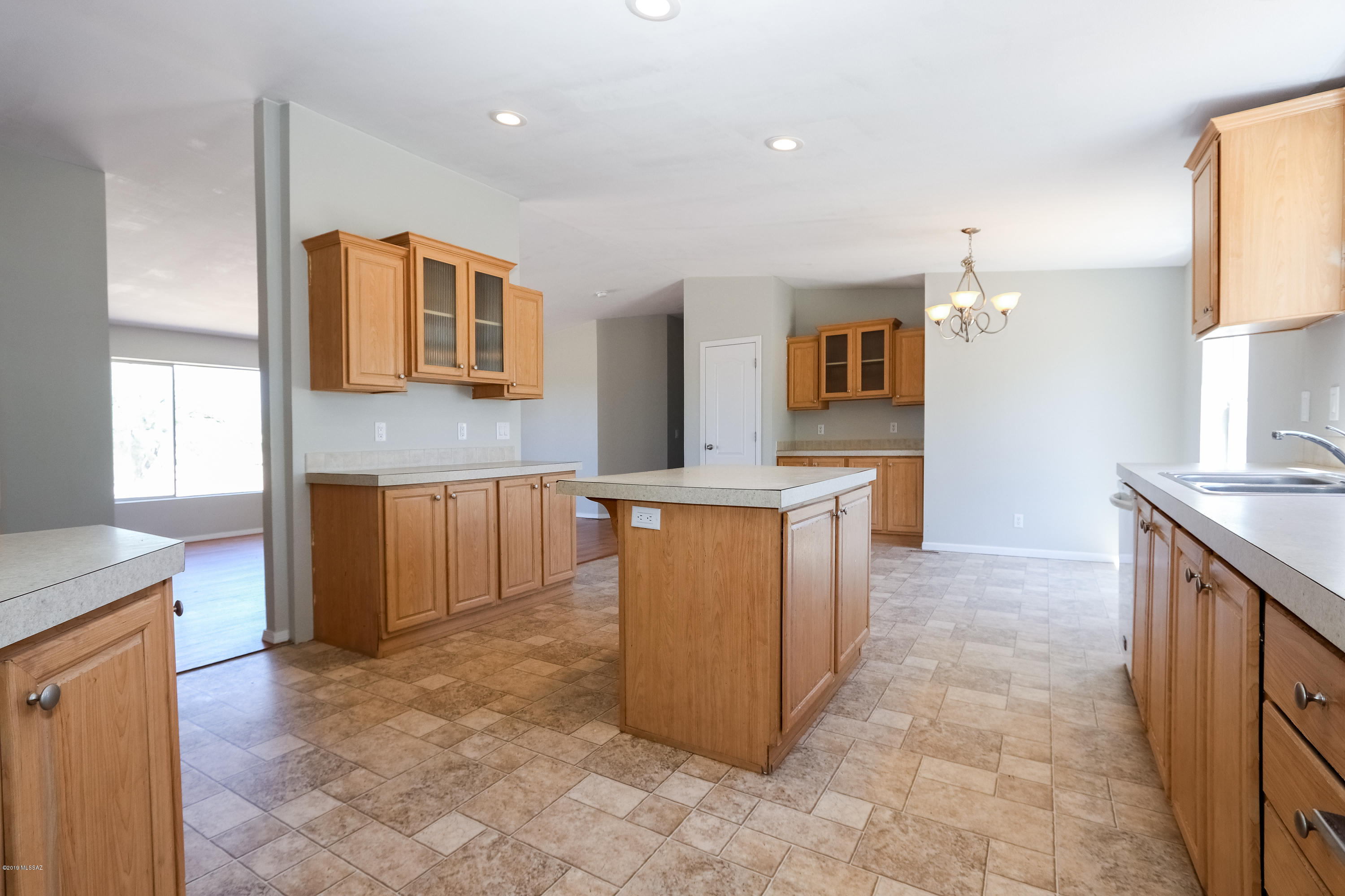 6170 North Sundown Road Tucson, AZ 85743 - Photo 10 of 30 Gallery Image 10