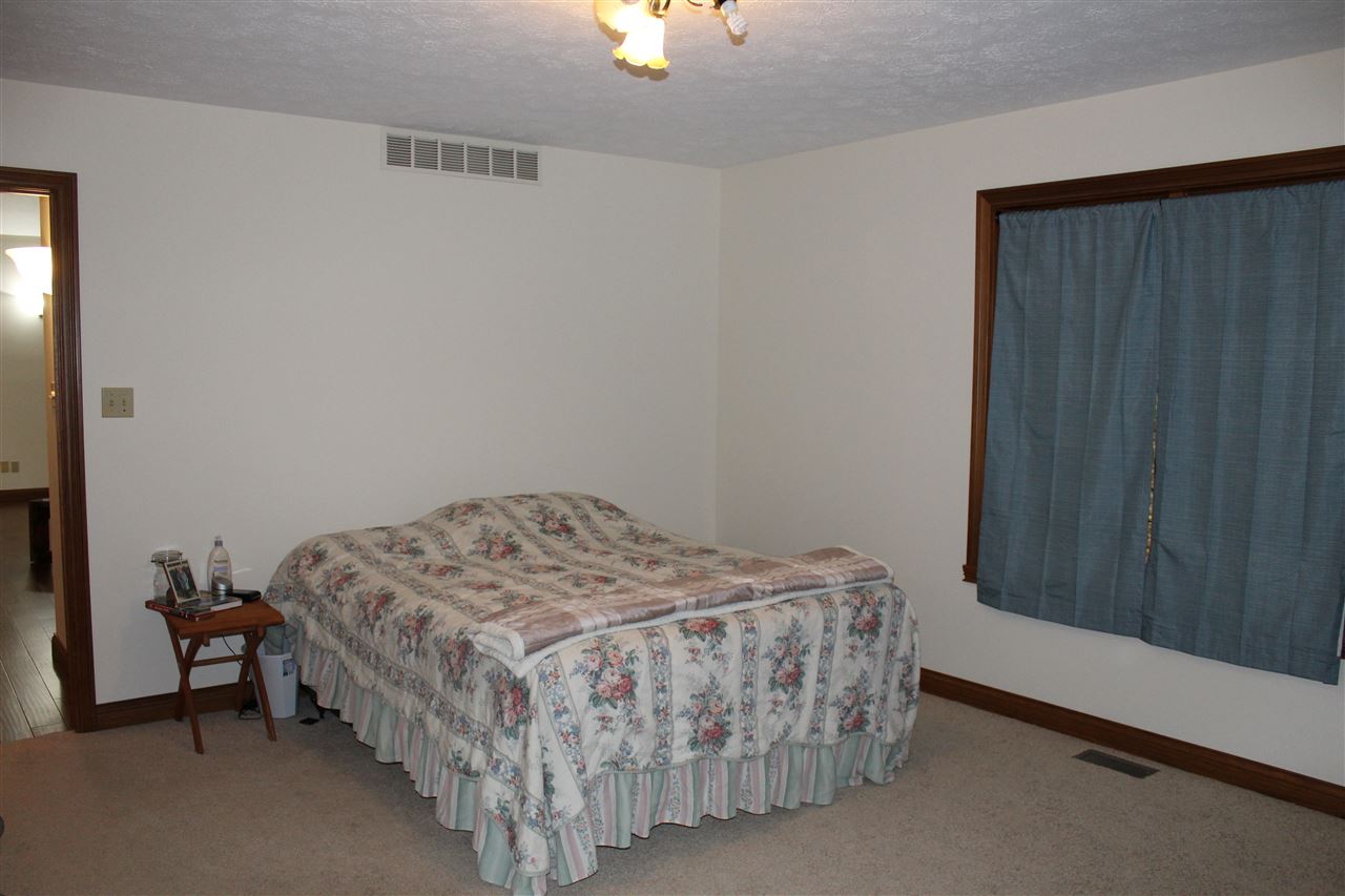 4495 West May Road Bloomington, IN 47403 - Photo 22 of 34