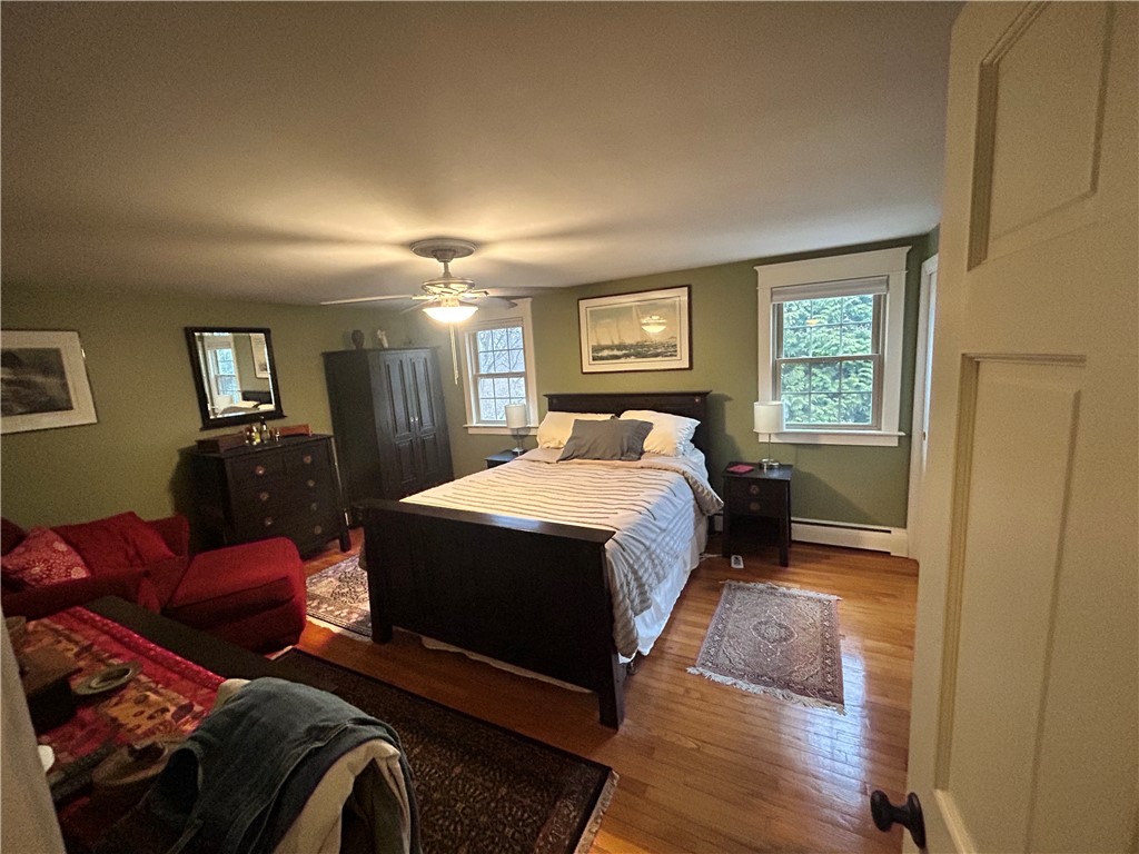 7 Boulevard East Middletown, RI 02842 - Photo 13 of 23
