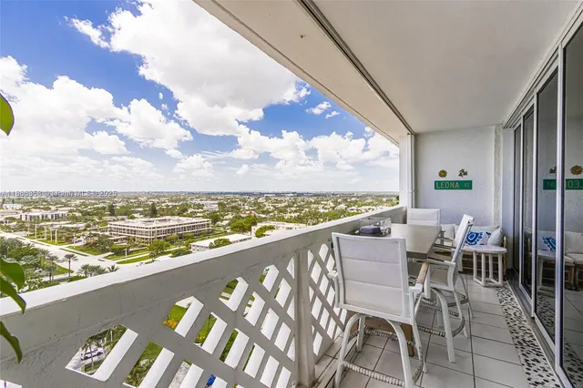 $4,700 | 1200 South Ocean Boulevard, Unit 17F, Boca Raton, FL 33432