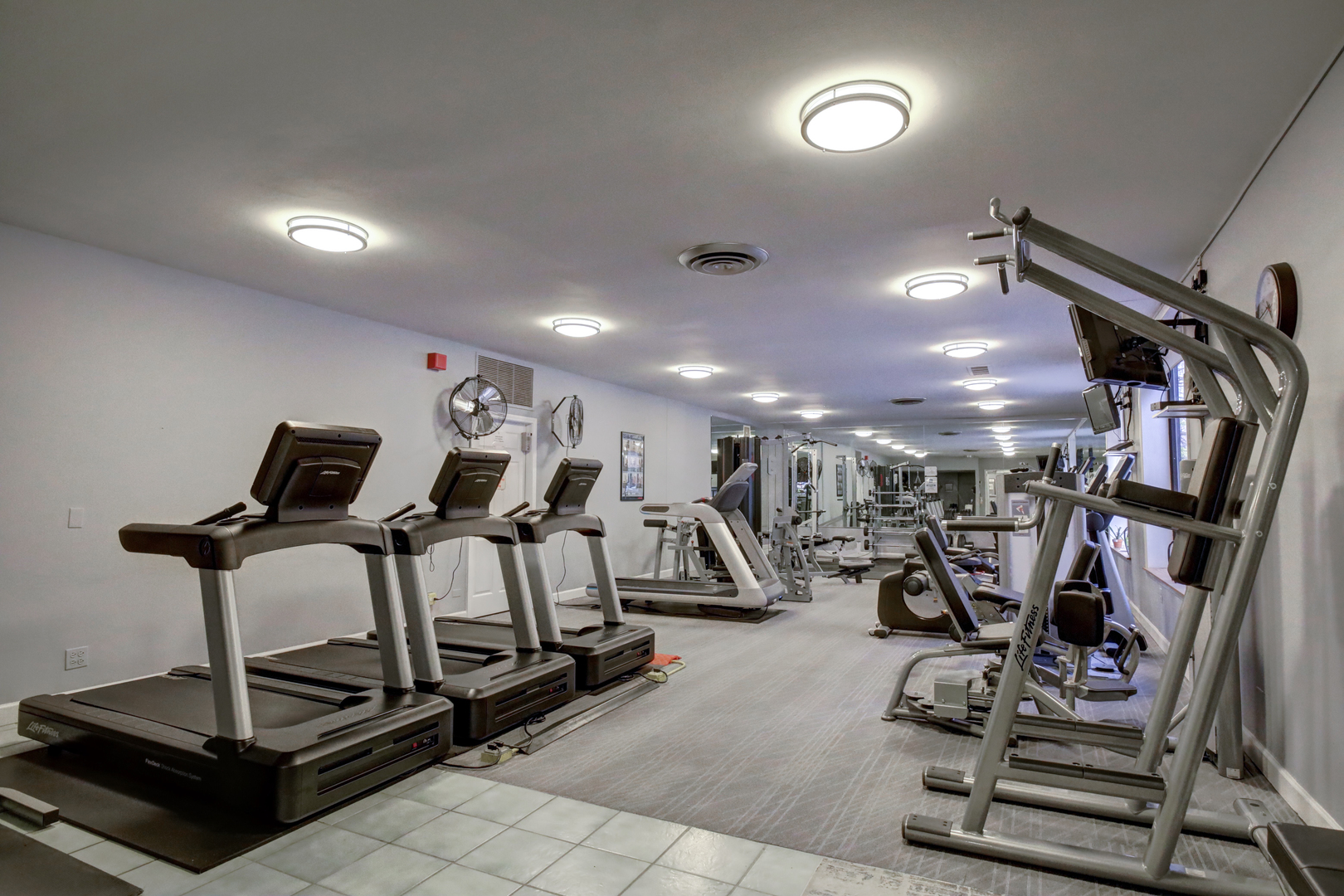 720 West Gordon Terrace, Unit 6J Chicago, IL 60613 - Photo 22 of 29