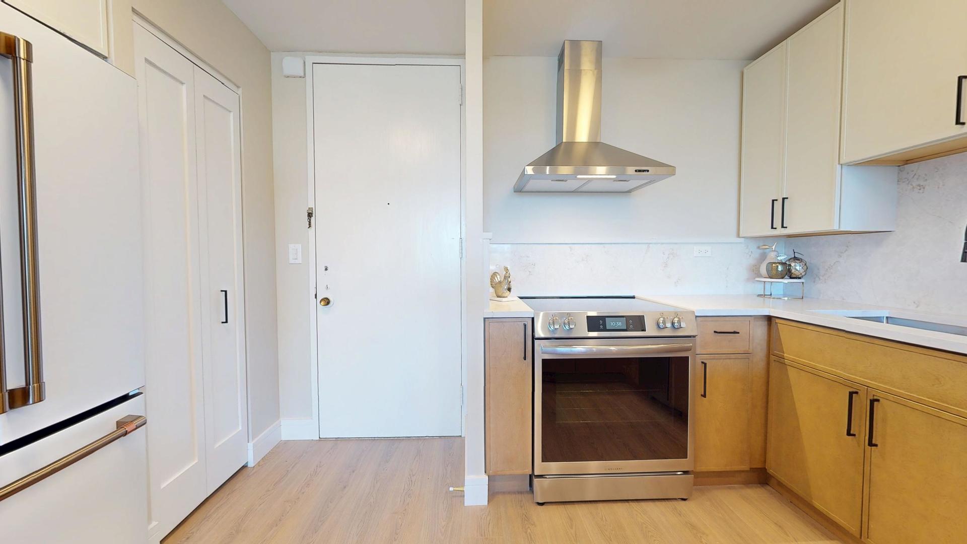 720 West Gordon Terrace, Unit 6J Chicago, IL 60613 - Photo 5 of 29