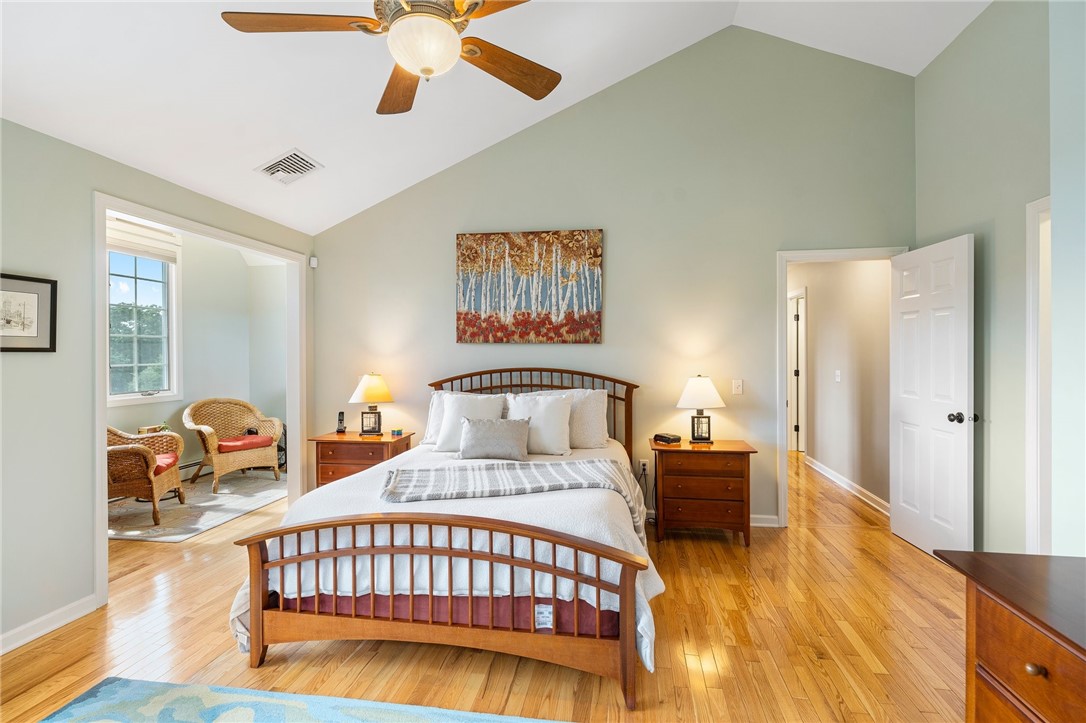 25 Rockridge Road Westerly, RI 02891 - Photo 22 of 48