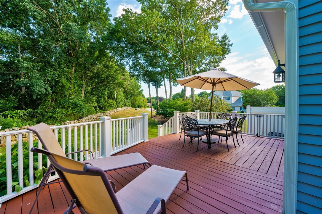 25 Rockridge Road Westerly, RI 02891 - Photo 40 of 48