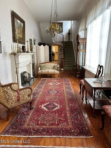 $459,900 | 621 Washington Street, Natchez, MS 39120