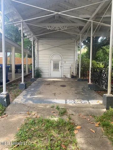 $459,900 | 621 Washington Street, Natchez, MS 39120