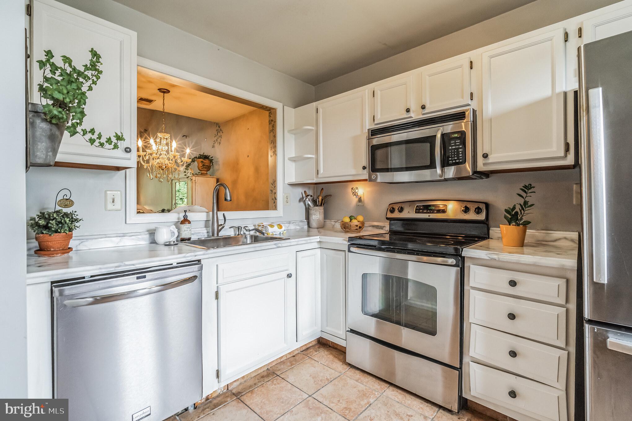 271 Miley Road, Unit 271 Aston, PA 19014 - Photo 17 of 37 Gallery Image 17