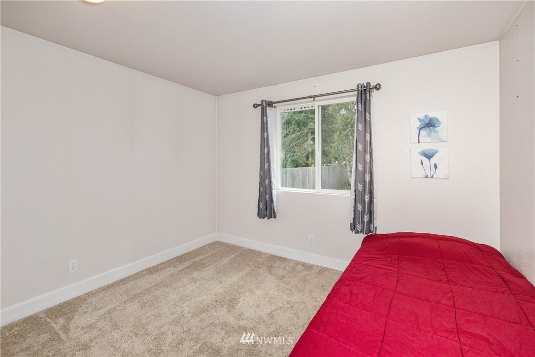 7326 East Raintree Lane Port Orchard, WA 98366 - Photo 14 of 24 Gallery Image 14
