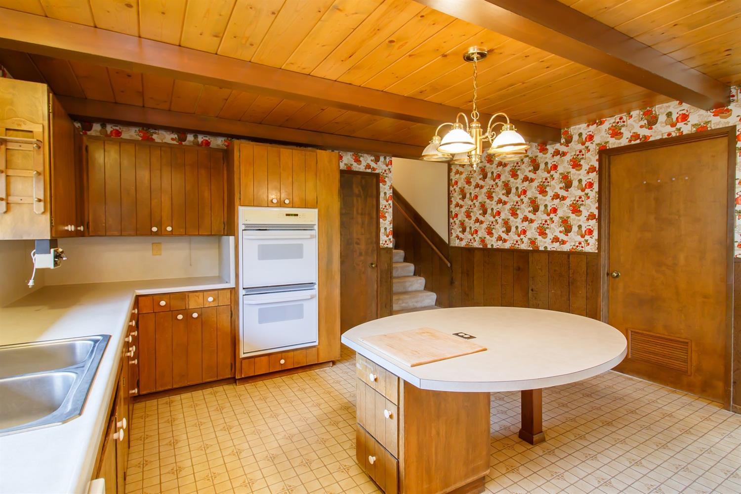 645 Holton Road Talent, OR 97540 - Photo 10 of 35 Additional Photo