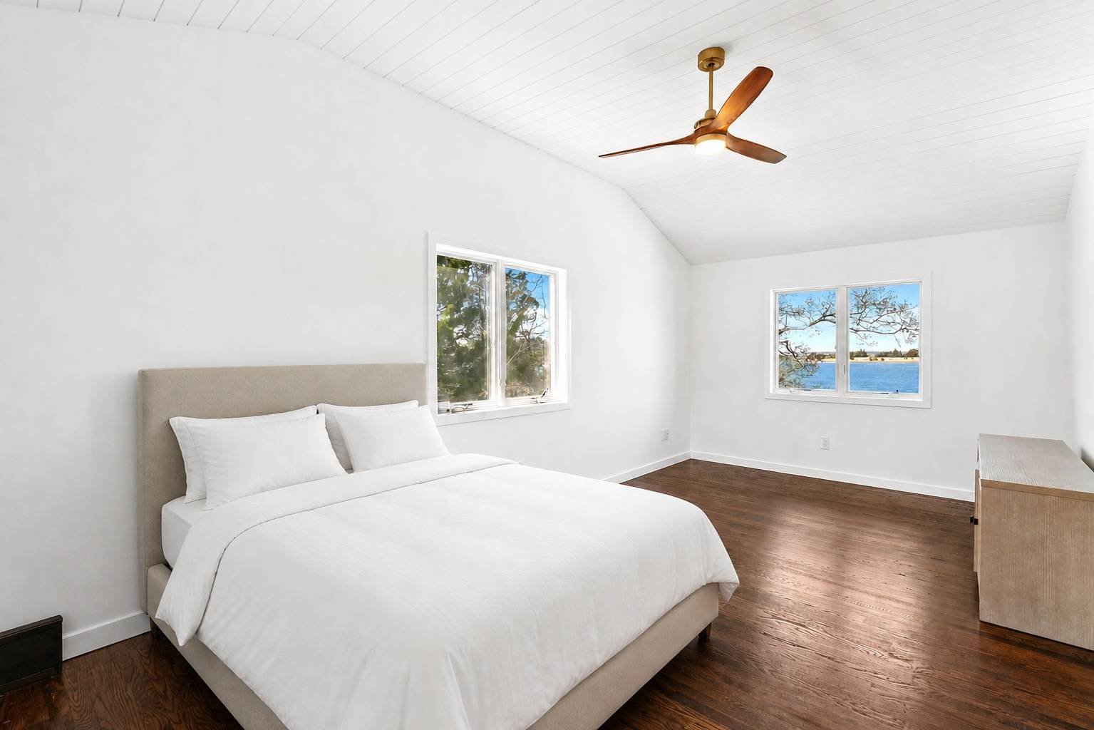 39 Maple Lane Sag Harbor, NY 11963 - Photo 9 of 14