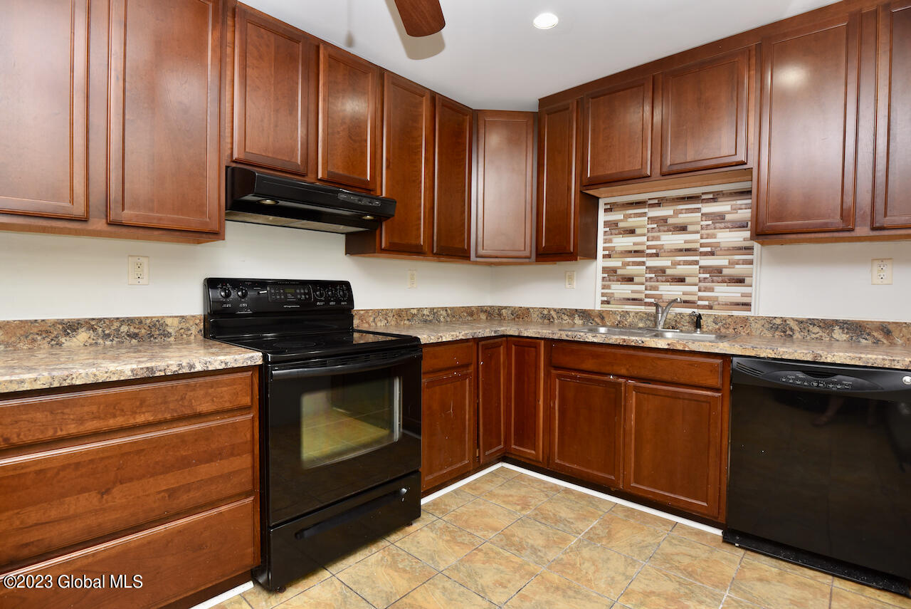 5886 Lake Road Galway, NY 12074 - Photo 9 of 65 8