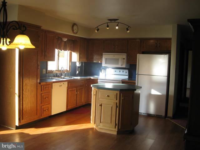 103 Small Valley Road Halifax, PA 17032 - Photo 9 of 24 Gallery Image 9