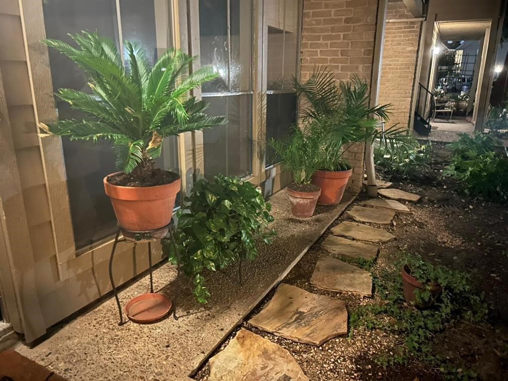 2100 Tanglewilde Street, Unit 515 Houston, TX 77063 - Photo 18 of 24