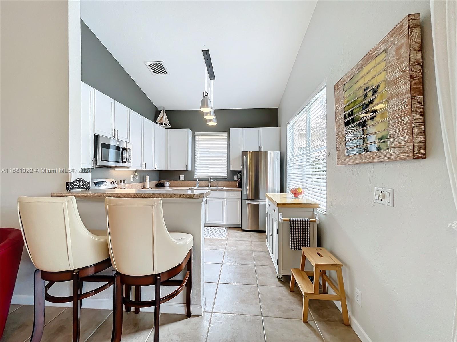 6129 Spring Lake Terrace Fort Pierce, FL 34951 - Photo 14 of 52 Gallery Image 14