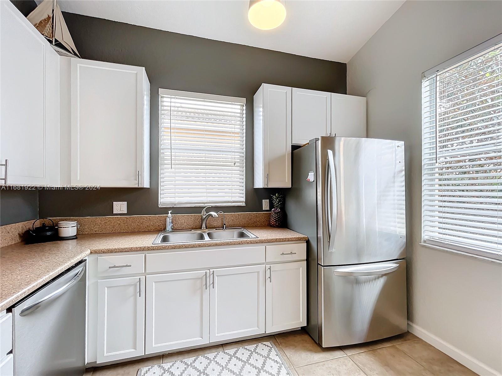 6129 Spring Lake Terrace Fort Pierce, FL 34951 - Photo 18 of 52 Gallery Image 18
