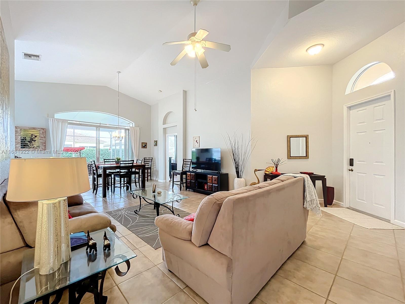 6129 Spring Lake Terrace Fort Pierce, FL 34951 - Photo 5 of 52 Gallery Image 5