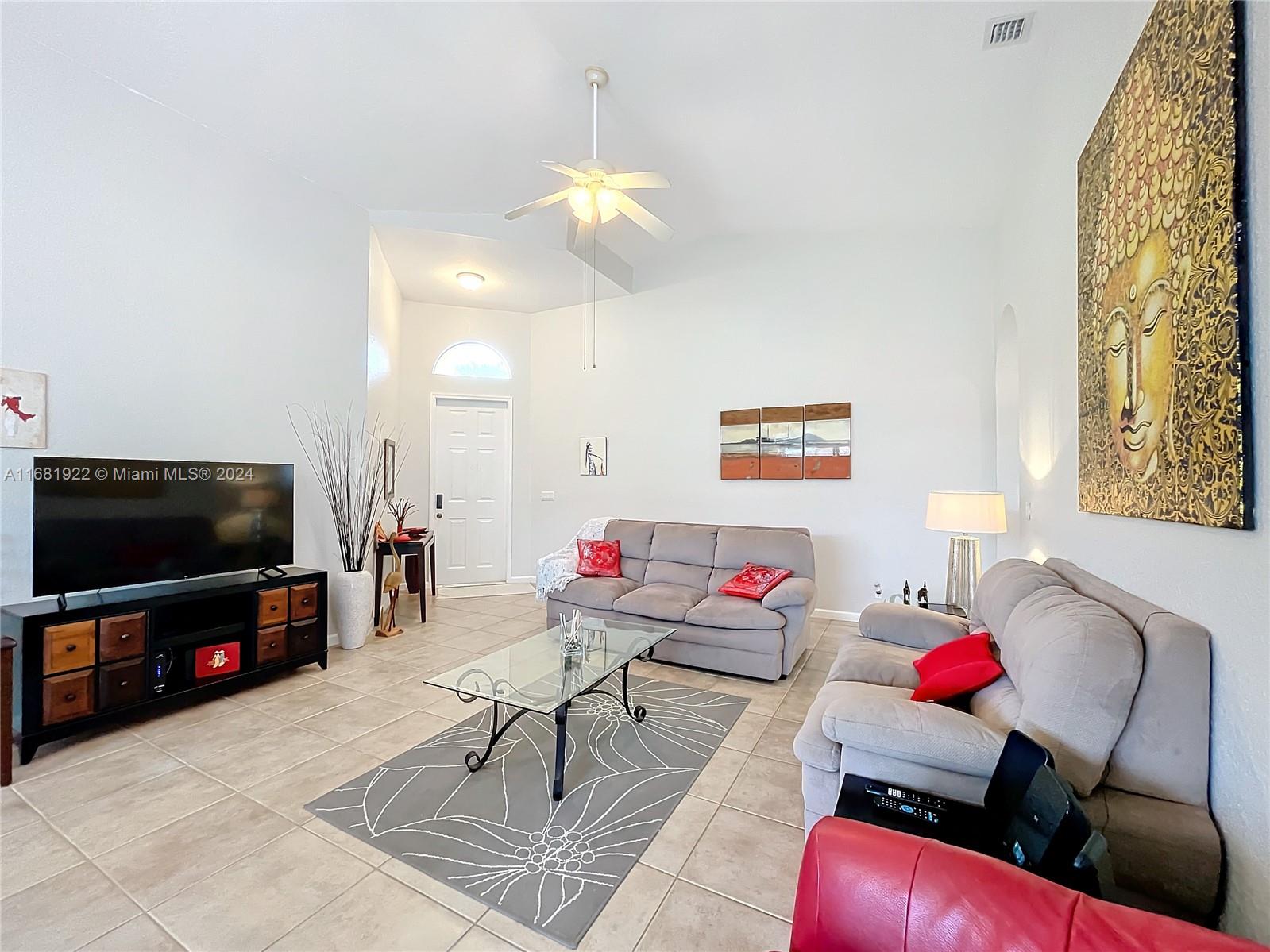 6129 Spring Lake Terrace Fort Pierce, FL 34951 - Photo 7 of 52 Gallery Image 7