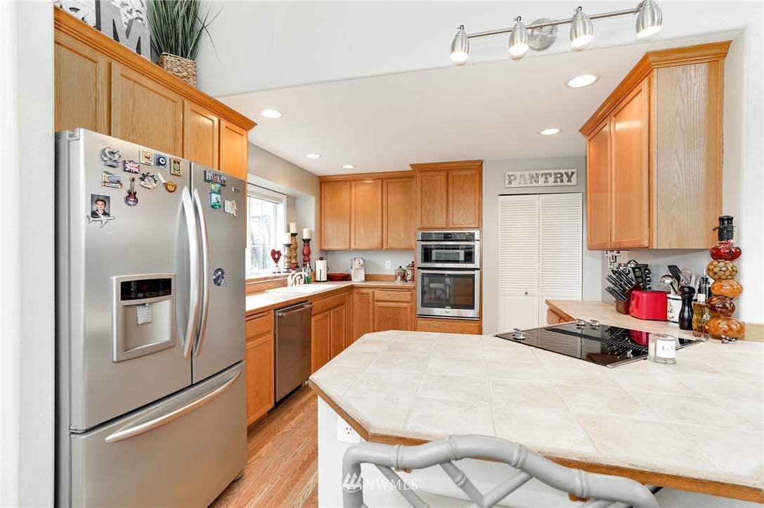 2732 181st Place Southeast Bothell, WA 98012 - Photo 7 of 25 Gallery Image 7