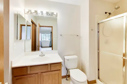 $2,000 | 165 Braxton Lane, Unit 165, Aurora, IL 60504